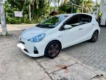 https://riyasewana.com/uploads/toyota-aqua-2014-1812055812752.jpg