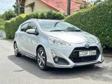 Toyota AQUA 2014 Car