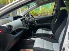 https://riyasewana.com/uploads/toyota-aqua-2014-1819532612473.jpg
