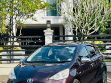Toyota Aqua 2014 Car