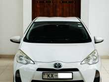 https://riyasewana.com/uploads/toyota-aqua-2014-2012-518414212022.jpg