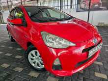 Toyota Aqua S Grade 2014 Car