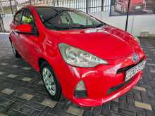 Toyota Aqua S Grade Limited 2014 Car