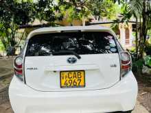 https://riyasewana.com/uploads/toyota-aqua-2014-2018315312093.jpg