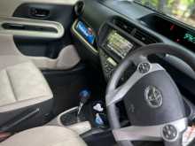 https://riyasewana.com/uploads/toyota-aqua-2014-2018315312422.jpg