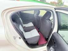 https://riyasewana.com/uploads/toyota-aqua-2014-2320094417896.jpg