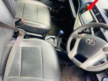 https://riyasewana.com/uploads/toyota-aqua-2014-252354064293.jpg