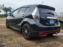 https://riyasewana.com/uploads/toyota-aqua-2014-2621184312554.jpg