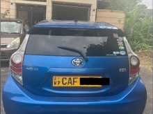 https://riyasewana.com/uploads/toyota-aqua-2014-2720345512852.jpg