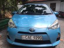 Toyota AQUA 2014 Car