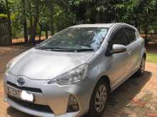 Toyota Aqua 2014 Car