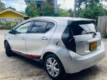 https://riyasewana.com/uploads/toyota-aqua-2014-311575512152.jpg