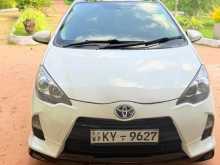 https://riyasewana.com/uploads/toyota-aqua-2014-511122012173.jpg