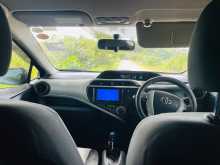https://riyasewana.com/uploads/toyota-aqua-2014-611300112513.jpg