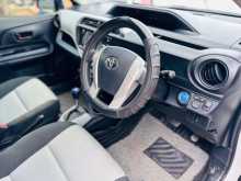 https://riyasewana.com/uploads/toyota-aqua-2014-615112112123.jpg