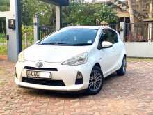 https://riyasewana.com/uploads/toyota-aqua-2014-616510112572.jpg