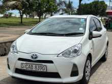 Toyota Aqua 2014 Car