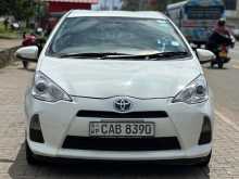 https://riyasewana.com/uploads/toyota-aqua-2014-914295112143.jpg