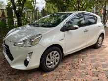 Toyota Aqua 2015 Car