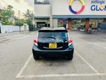 https://riyasewana.com/uploads/toyota-aqua-2015-1623302912534.jpg