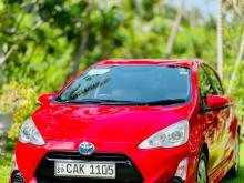 Toyota Aqua Urban 2015 Car
