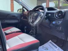 https://riyasewana.com/uploads/toyota-aqua-2015-291019471201294.jpg
