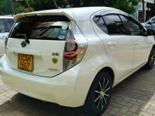 https://riyasewana.com/uploads/toyota-aqua-2015-410442612704.jpg