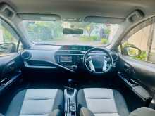 https://riyasewana.com/uploads/toyota-aqua-2015-620460612093.jpg