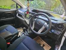 https://riyasewana.com/uploads/toyota-aqua-2015-621583012204.jpg