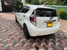 https://riyasewana.com/uploads/toyota-aqua-2016-1510020712674.jpg