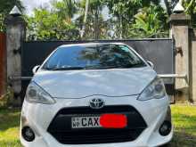 Toyota Aqua 2016 Car