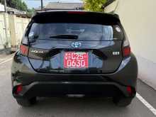 https://riyasewana.com/uploads/toyota-aqua-2022-17493612184.jpg