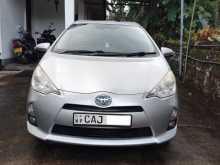 https://riyasewana.com/uploads/toyota-aqua-209333562.jpg