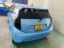 https://riyasewana.com/uploads/toyota-aqua-210271622562.jpg