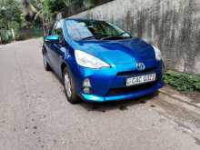 https://riyasewana.com/uploads/toyota-aqua-211012244692.jpg
