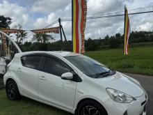 https://riyasewana.com/uploads/toyota-aqua-2111142817724.jpg