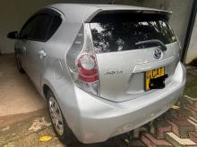https://riyasewana.com/uploads/toyota-aqua-2111424517554.jpg