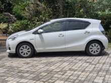 https://riyasewana.com/uploads/toyota-aqua-21124659224.jpg