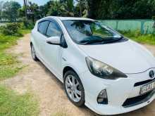 Toyota Aqua 2012 Car