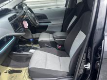 https://riyasewana.com/uploads/toyota-aqua-2118235117846.jpg