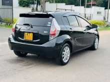 https://riyasewana.com/uploads/toyota-aqua-211938504653.jpg