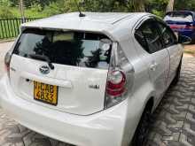 https://riyasewana.com/uploads/toyota-aqua-2120365122922.jpg