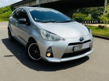 https://riyasewana.com/uploads/toyota-aqua-212322617976.jpg