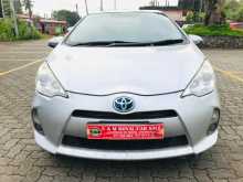 https://riyasewana.com/uploads/toyota-aqua-2151257232.jpg