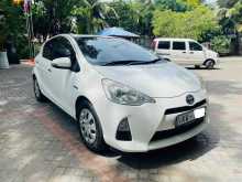 https://riyasewana.com/uploads/toyota-aqua-2213091622622.jpg