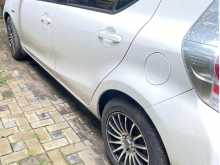 https://riyasewana.com/uploads/toyota-aqua-2216410864.jpg
