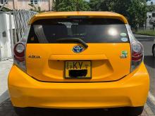 https://riyasewana.com/uploads/toyota-aqua-2310571224893.jpg
