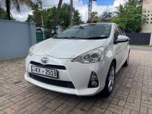 Toyota Aqua S Limited 2012 Car