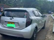 https://riyasewana.com/uploads/toyota-aqua-2411125322762.jpg