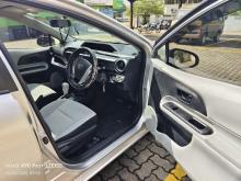 https://riyasewana.com/uploads/toyota-aqua-241138196495.jpg